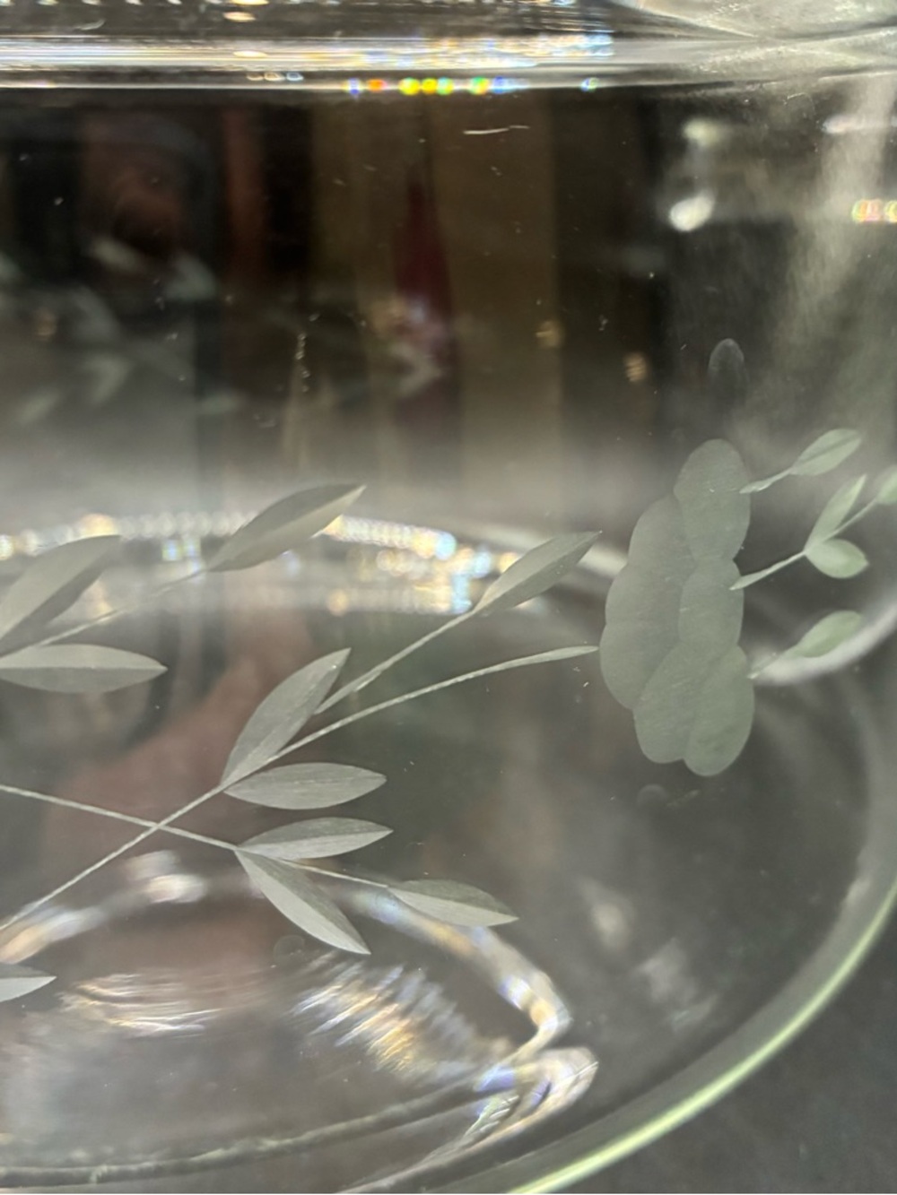 Princess House Glass Covered 4 QT Casserole with Heritage Series Floral Etching - Picture 4 of 7